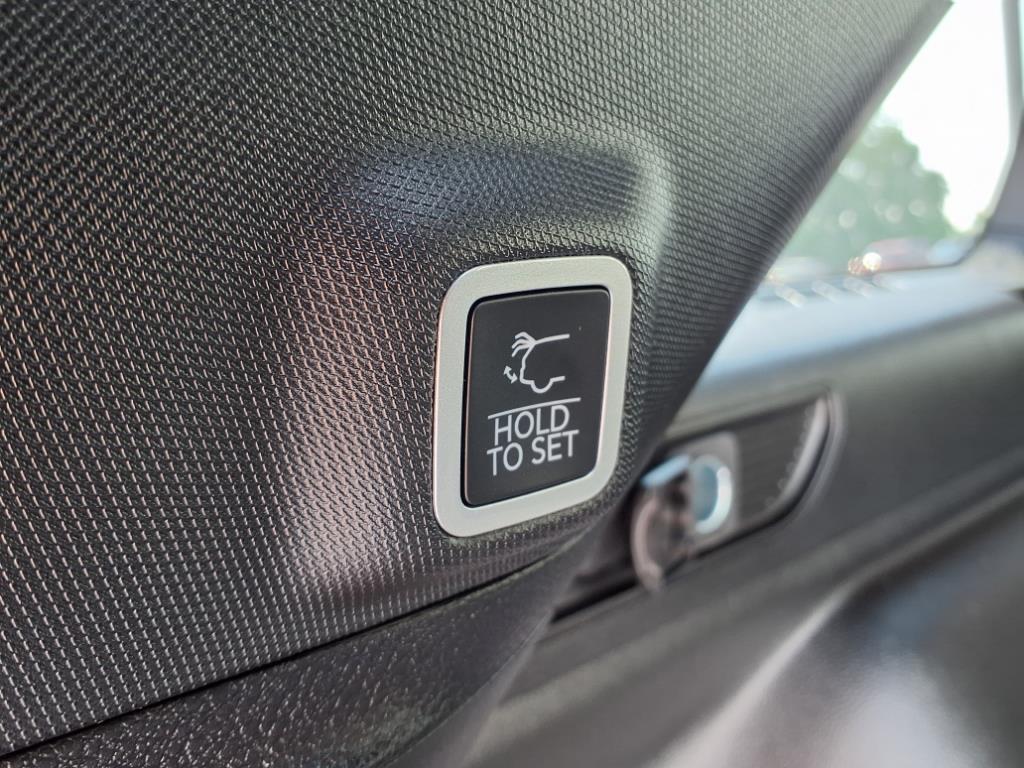 new 2025 Jeep Grand Cherokee car, priced at $48,525