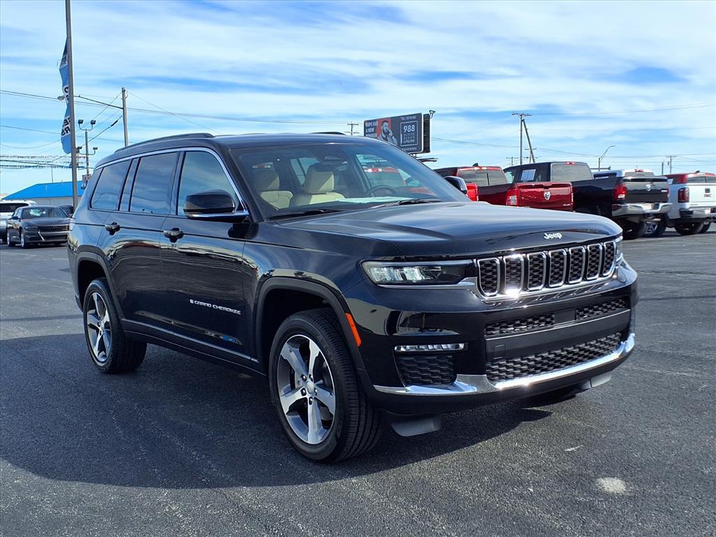 new 2025 Jeep Grand Cherokee L car, priced at $51,120