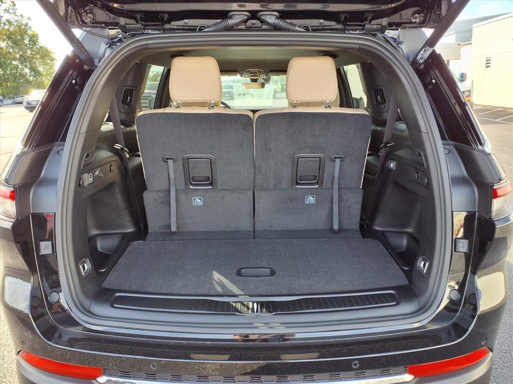 new 2025 Jeep Grand Cherokee L car, priced at $51,120