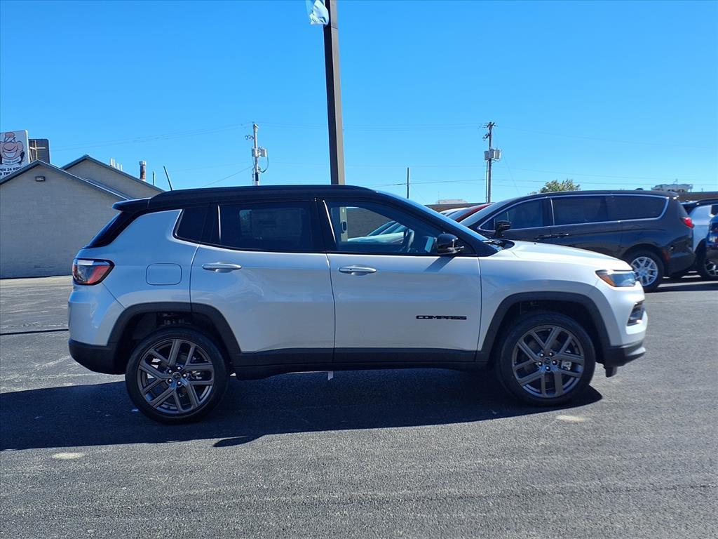 new 2026 Jeep Compass car, priced at $37,345