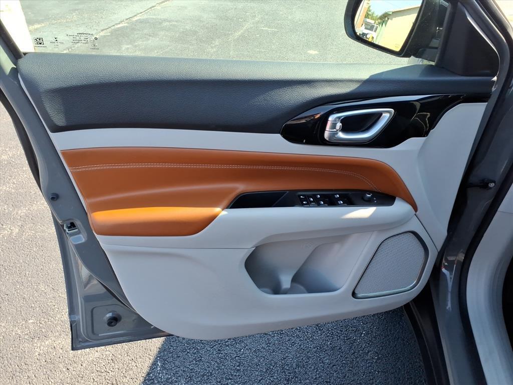 used 2023 Jeep Compass car, priced at $24,670