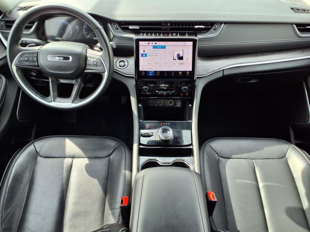 used 2022 Jeep Grand Cherokee car, priced at $33,790