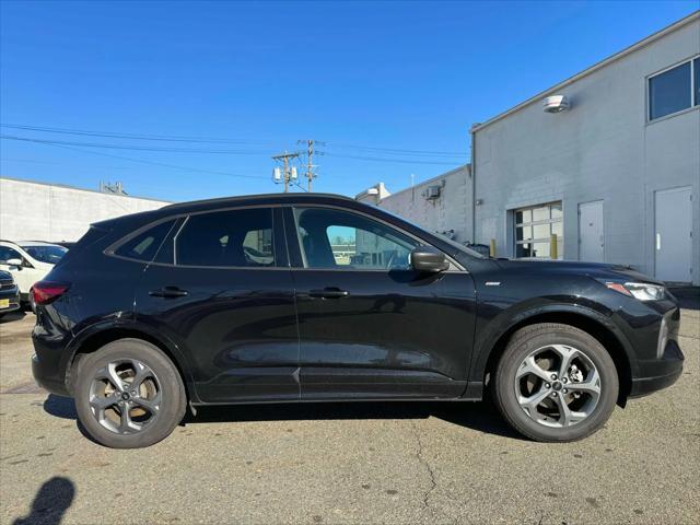 used 2023 Ford Escape car, priced at $18,995