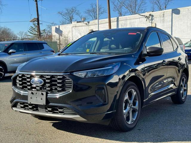 used 2023 Ford Escape car, priced at $18,995