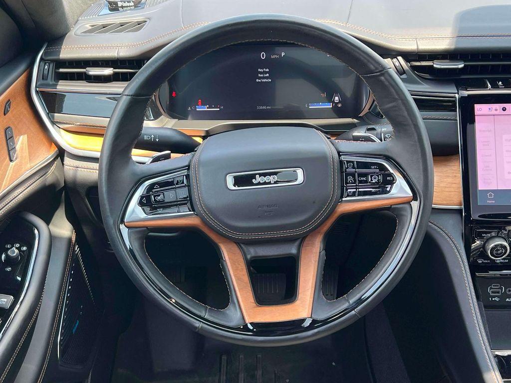used 2022 Jeep Grand Cherokee car, priced at $40,995