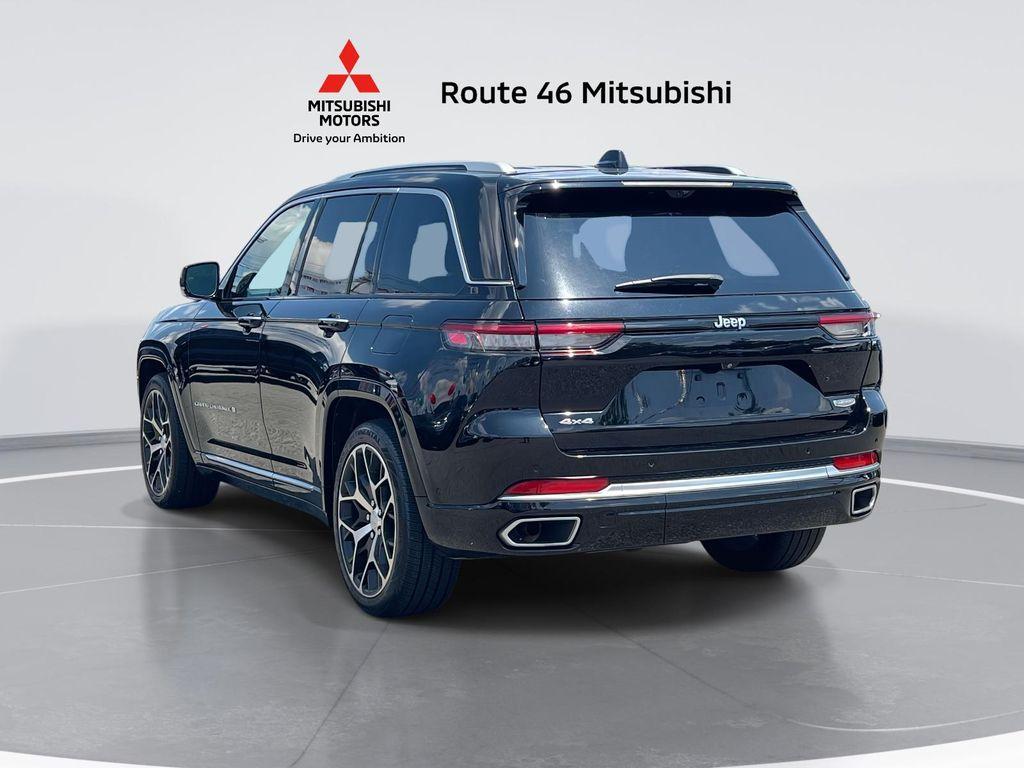 used 2022 Jeep Grand Cherokee car, priced at $40,995