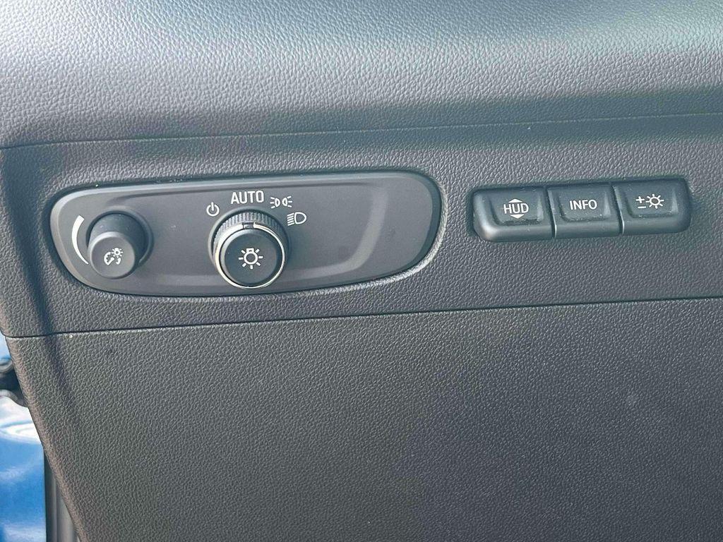 used 2022 Buick Envision car, priced at $18,995
