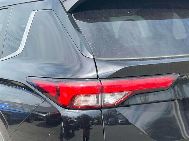 used 2022 Mitsubishi Outlander car, priced at $15,995