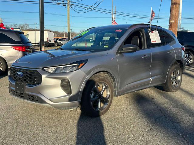 used 2024 Ford Escape car, priced at $21,995