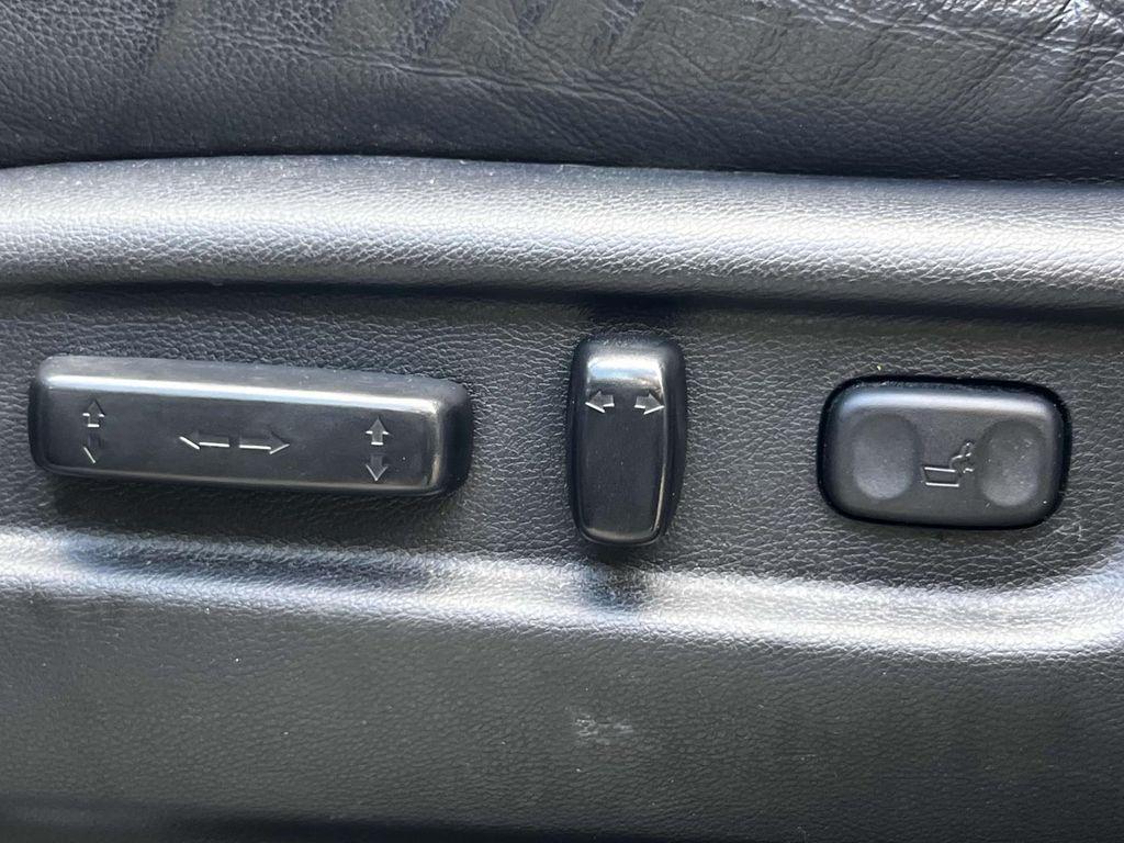 used 2022 Honda Pilot car, priced at $30,995