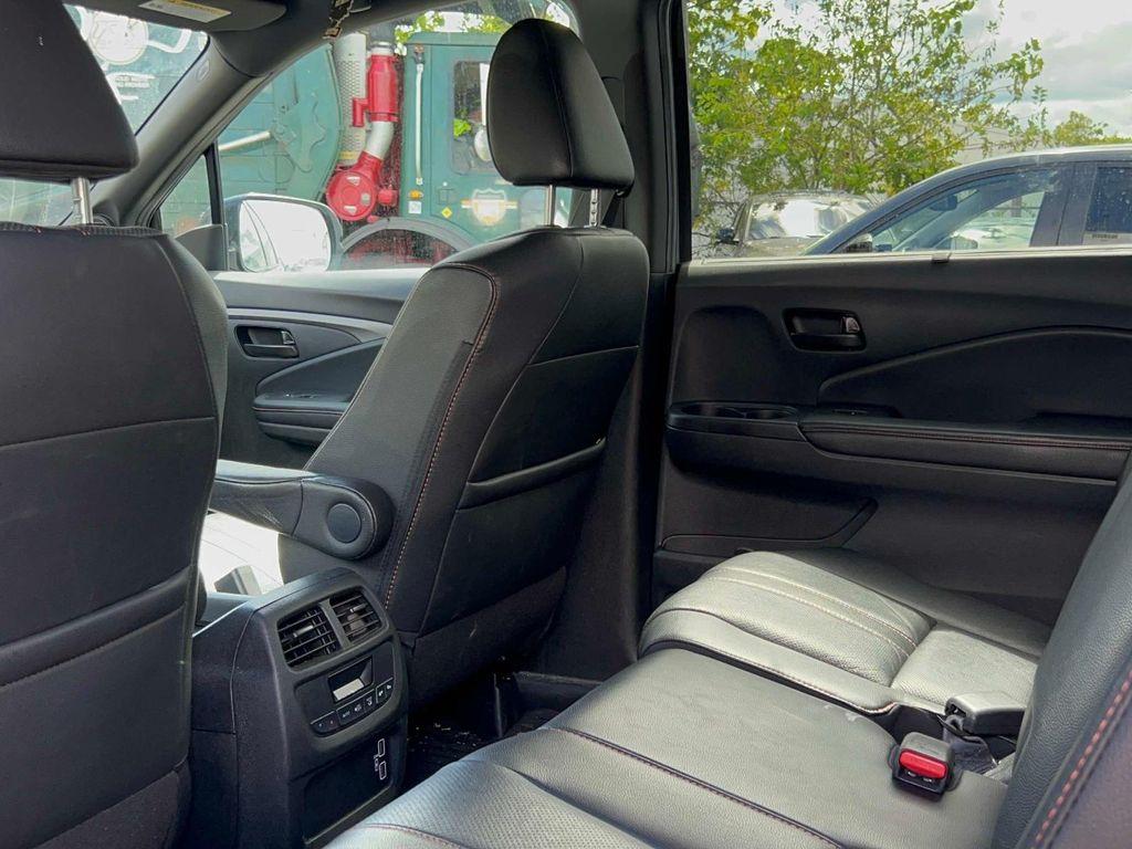 used 2022 Honda Pilot car, priced at $30,995