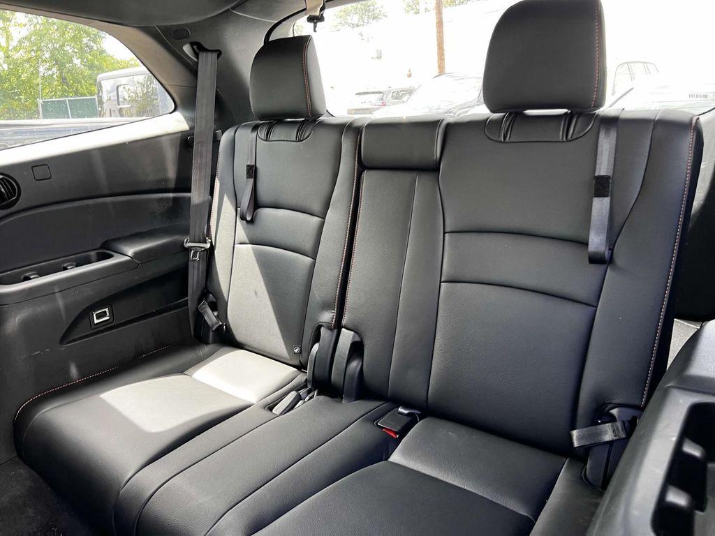 used 2022 Honda Pilot car, priced at $30,995