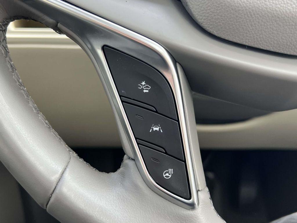 used 2018 Cadillac XT5 car, priced at $14,995