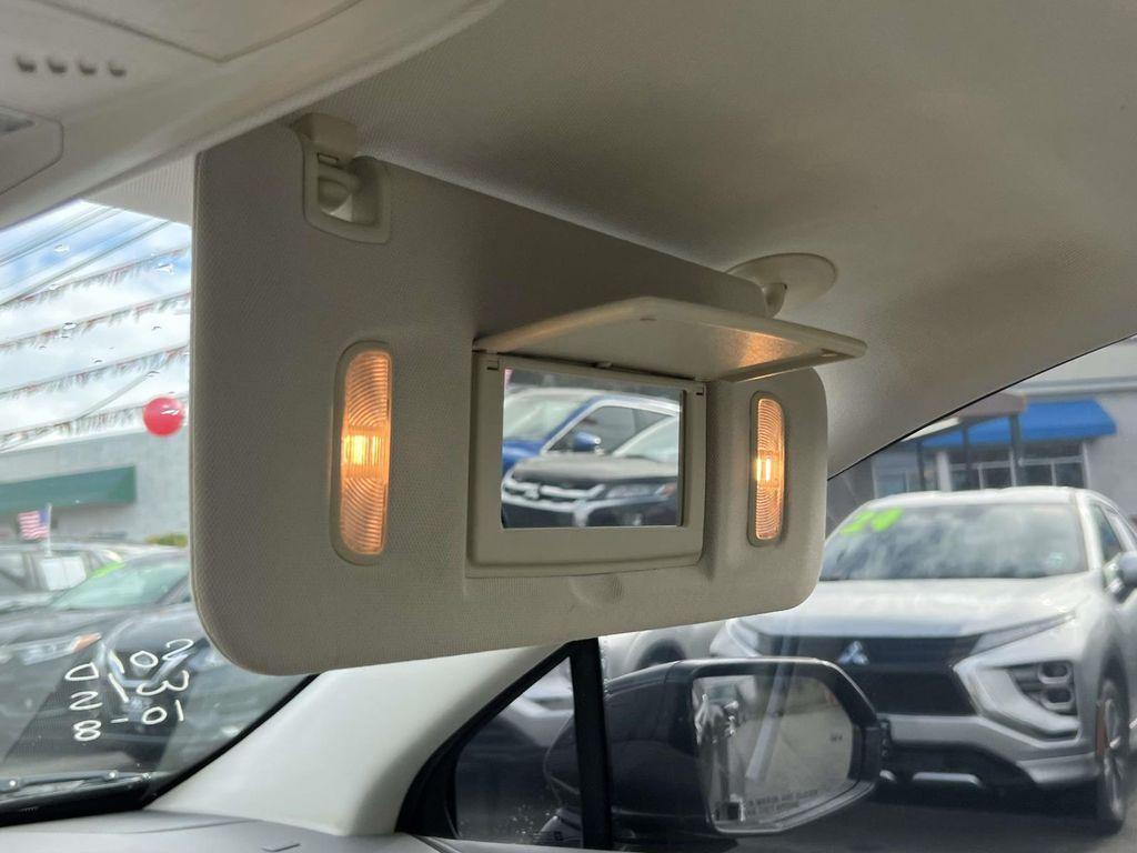 used 2018 Cadillac XT5 car, priced at $14,995