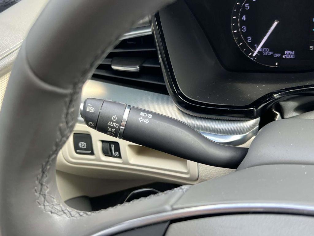 used 2018 Cadillac XT5 car, priced at $14,995