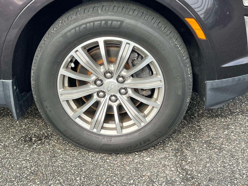 used 2018 Cadillac XT5 car, priced at $14,995