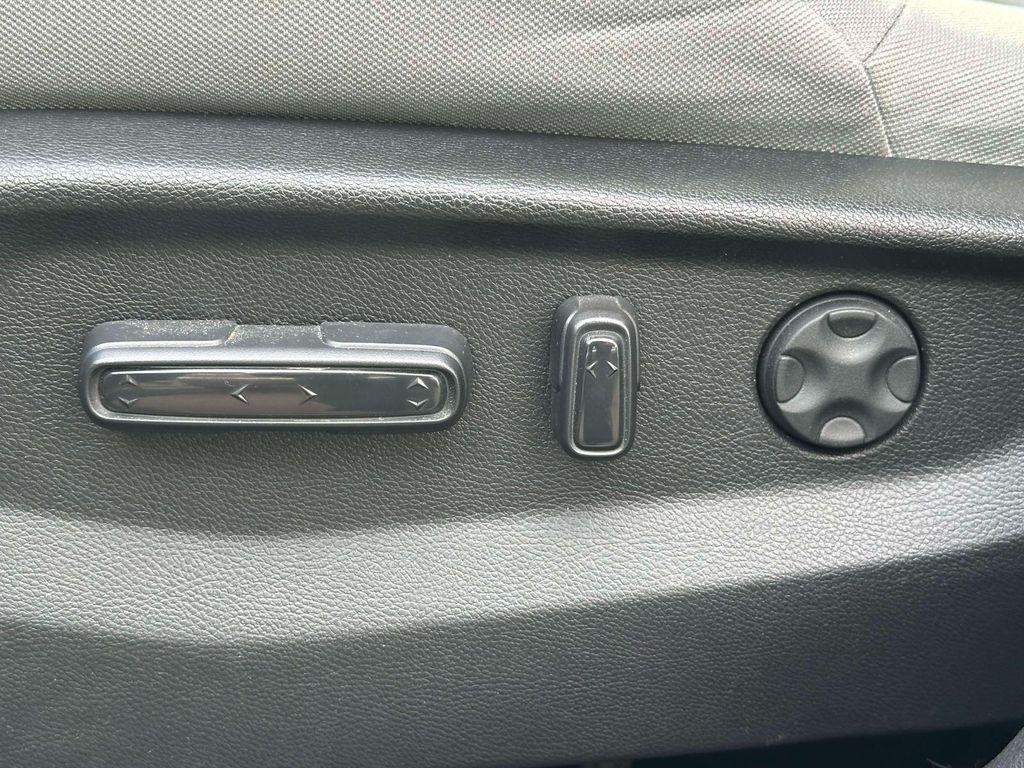 used 2022 Honda CR-V car, priced at $23,995