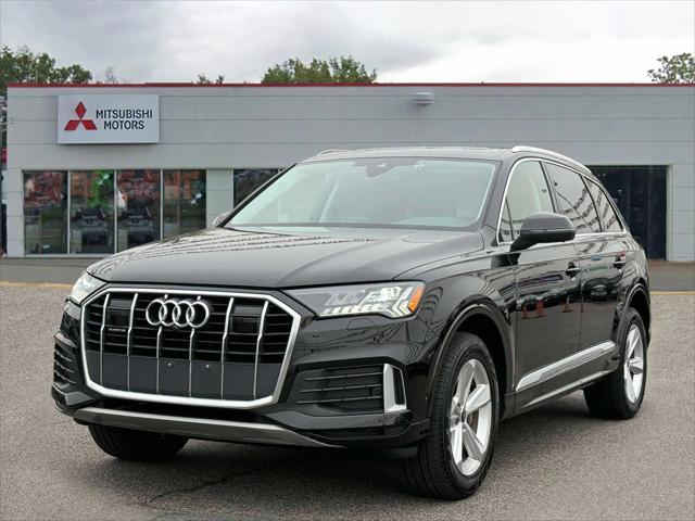 used 2024 Audi Q7 car, priced at $42,995