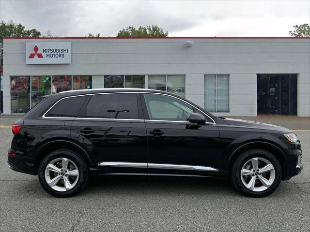 used 2024 Audi Q7 car, priced at $42,995