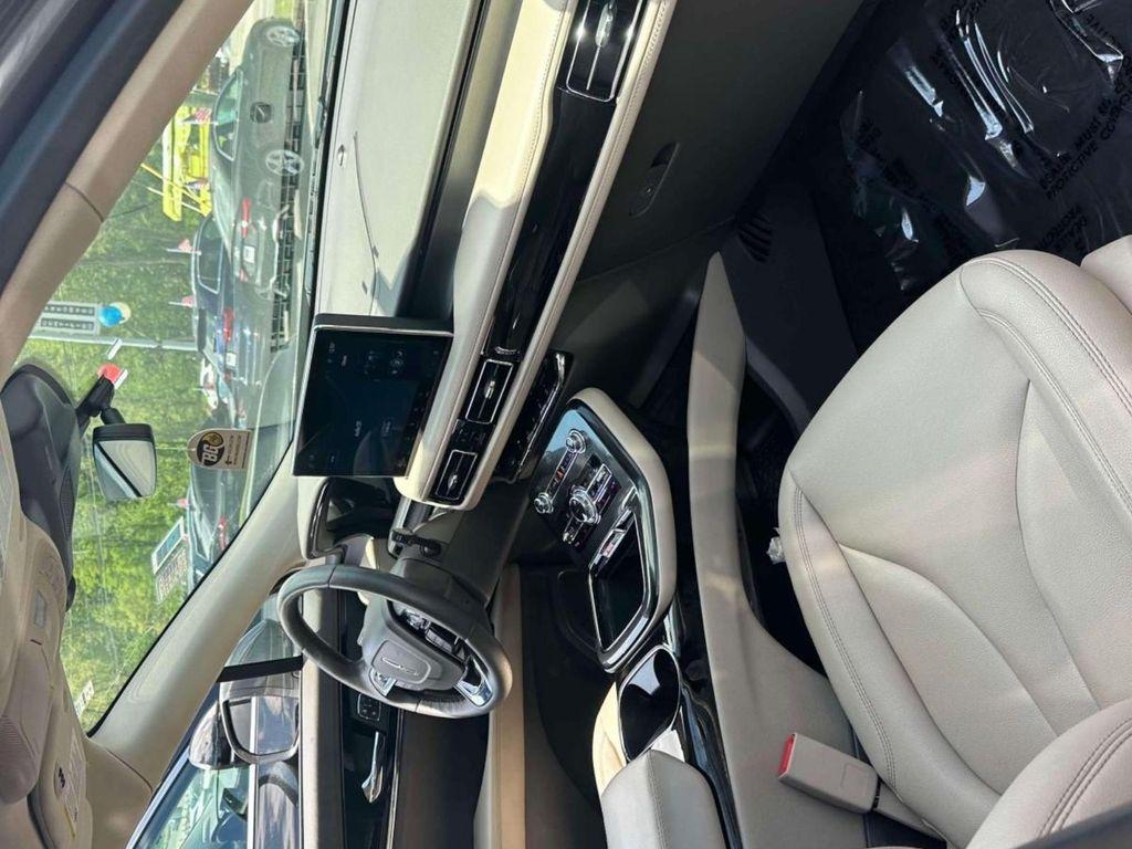 used 2022 Lincoln Nautilus car, priced at $25,995