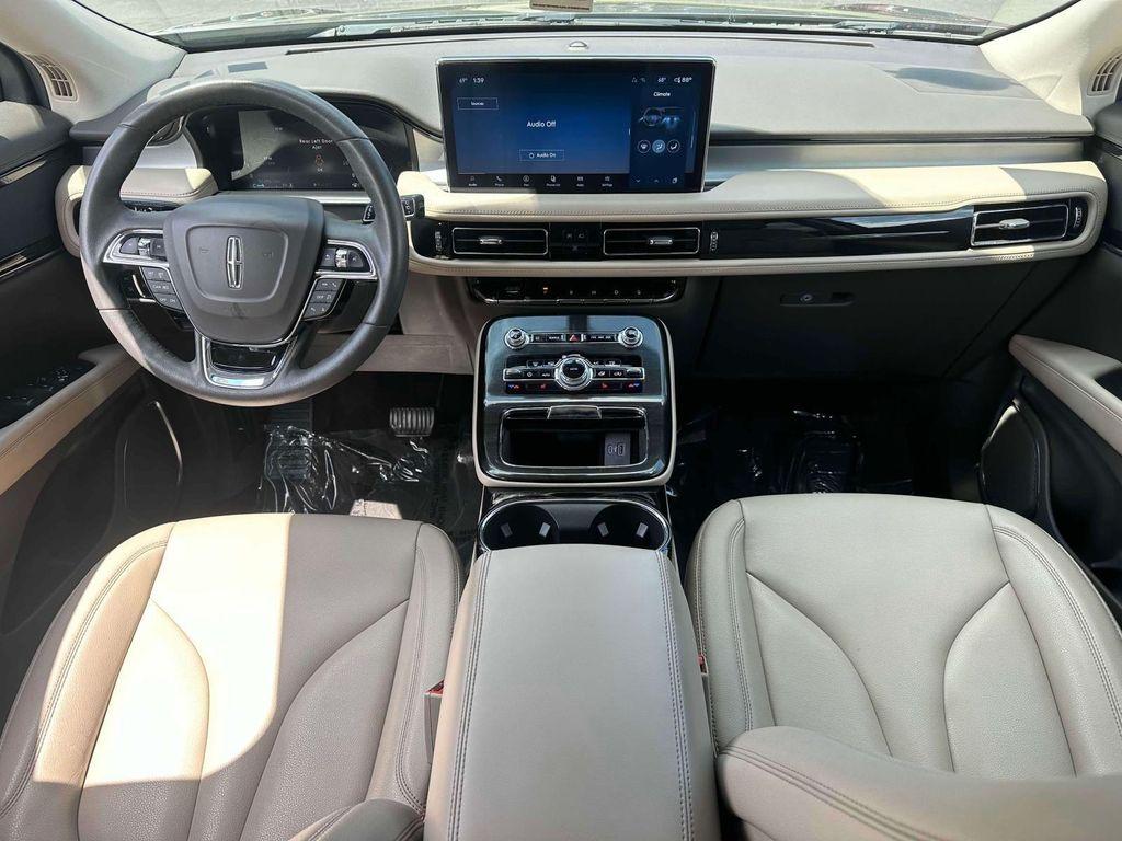 used 2022 Lincoln Nautilus car, priced at $25,995