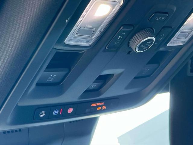 used 2023 Cadillac Escalade ESV car, priced at $79,995