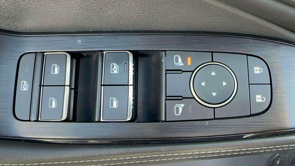 used 2022 Nissan Rogue car, priced at $22,695