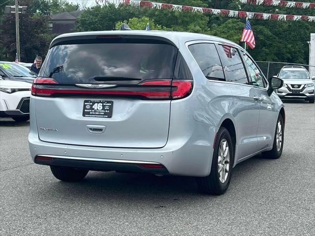 used 2023 Chrysler Pacifica car, priced at $20,995