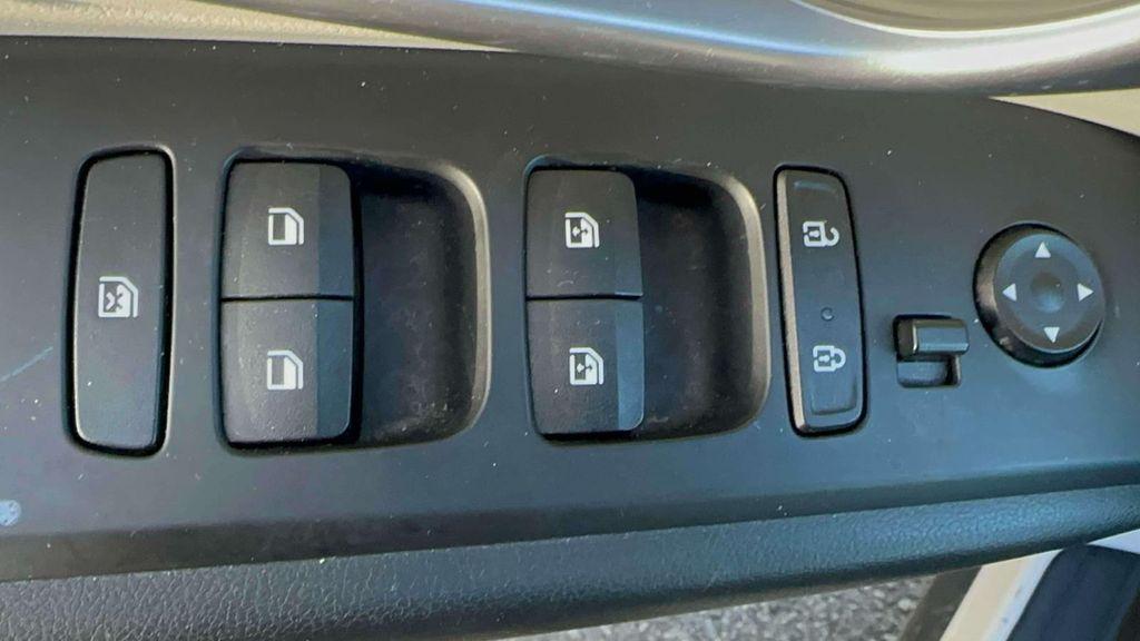 used 2024 Hyundai Tucson car, priced at $19,995