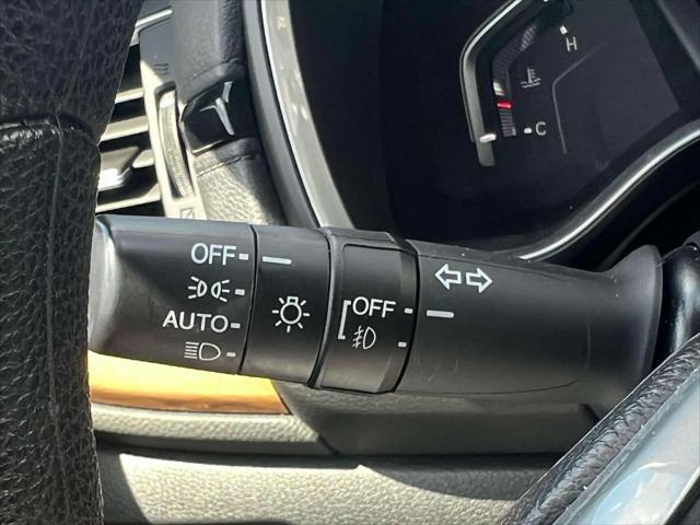 used 2022 Honda CR-V car, priced at $25,995