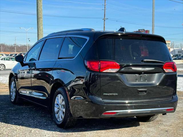 used 2020 Chrysler Pacifica car, priced at $16,995