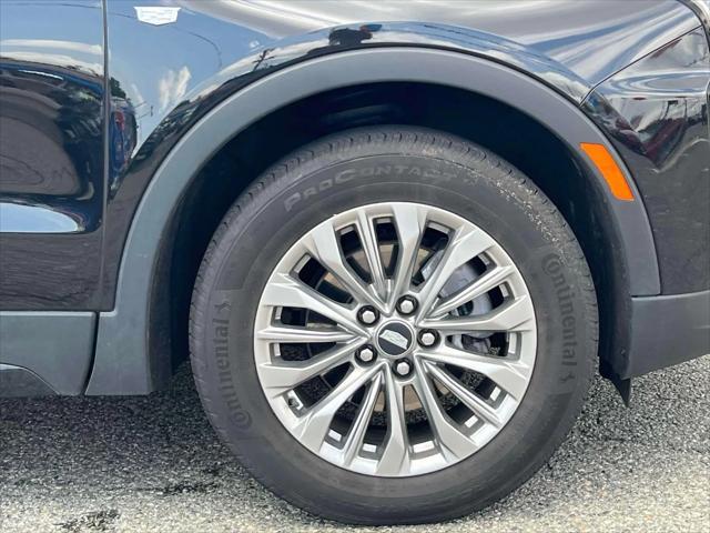 used 2024 Cadillac XT4 car, priced at $34,995