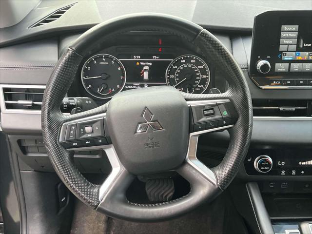 used 2024 Mitsubishi Outlander car, priced at $22,695