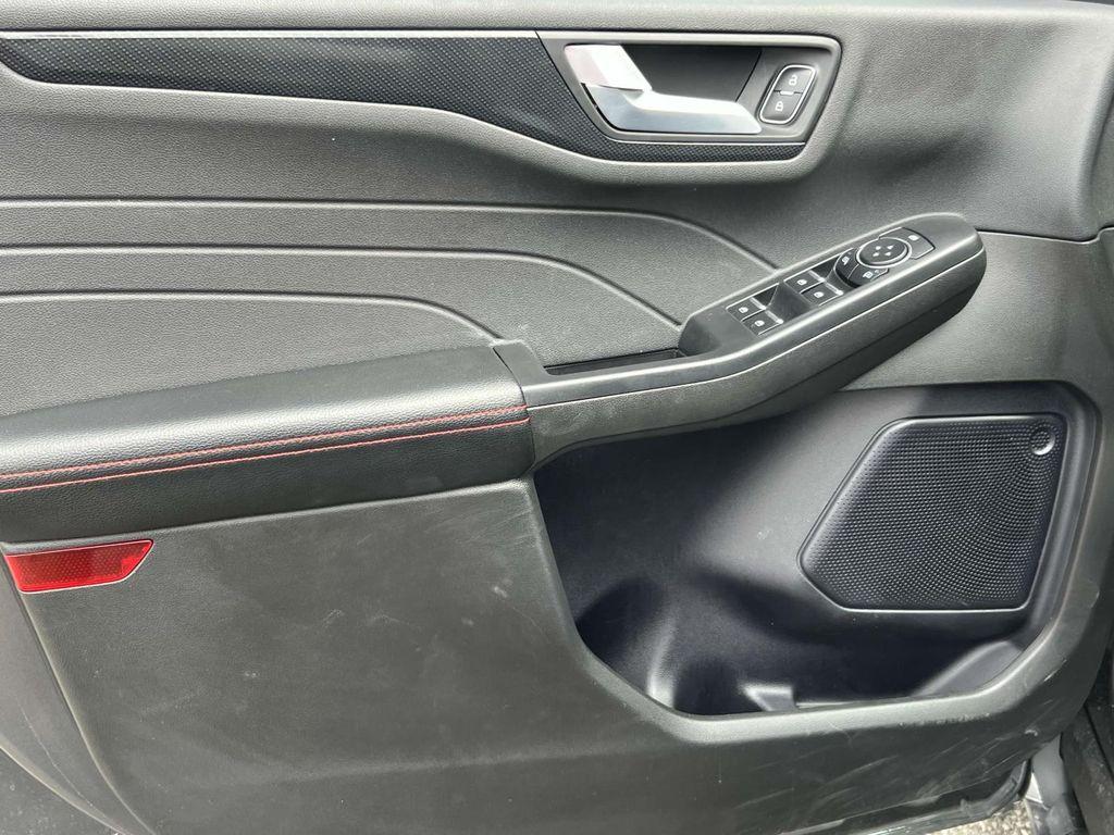 used 2024 Ford Escape car, priced at $18,995