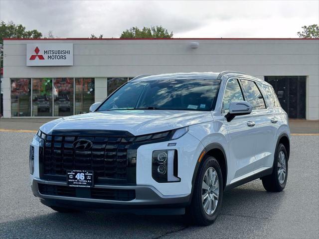 used 2024 Hyundai Palisade car, priced at $30,995