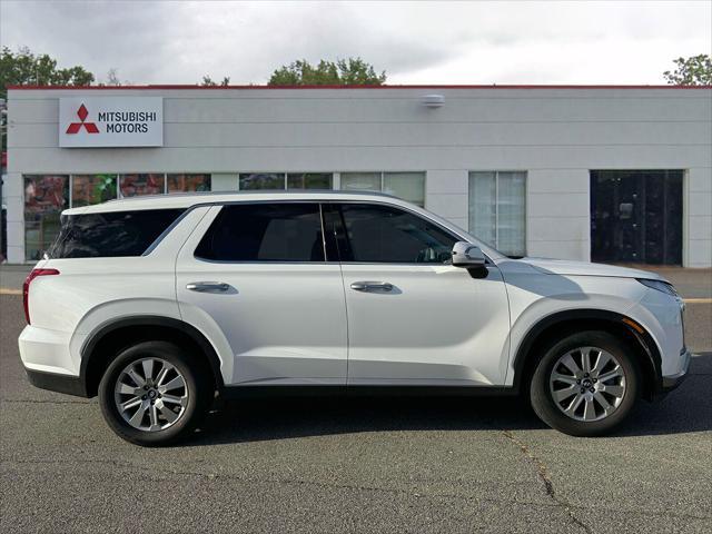 used 2024 Hyundai Palisade car, priced at $30,995