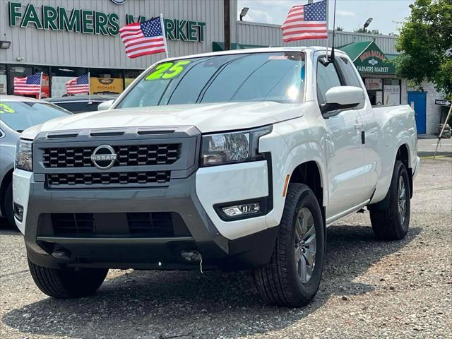 used 2025 Nissan Frontier car, priced at $30,995