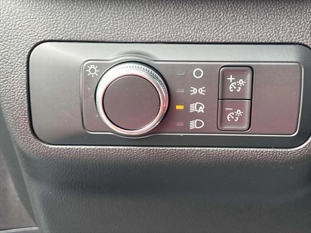 used 2022 Ford Escape car, priced at $21,995