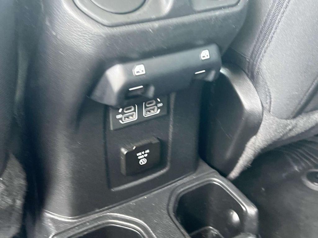 used 2022 Jeep Gladiator car, priced at $27,995