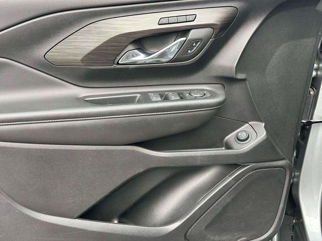 used 2023 GMC Terrain car, priced at $18,995