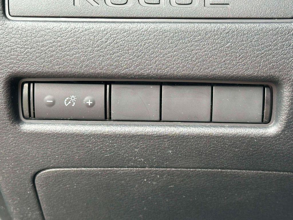 used 2022 Nissan Rogue car, priced at $14,995