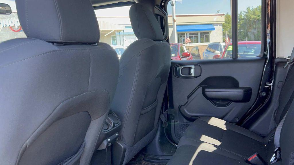 used 2021 Jeep Gladiator car, priced at $27,995