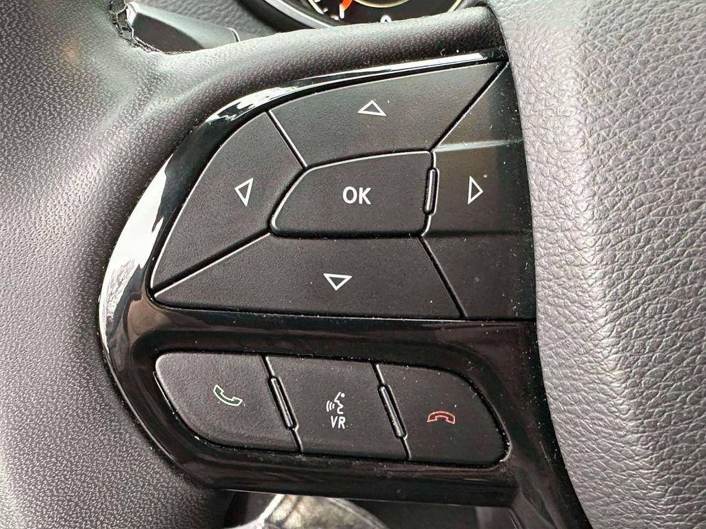 used 2023 Jeep Cherokee car, priced at $18,695