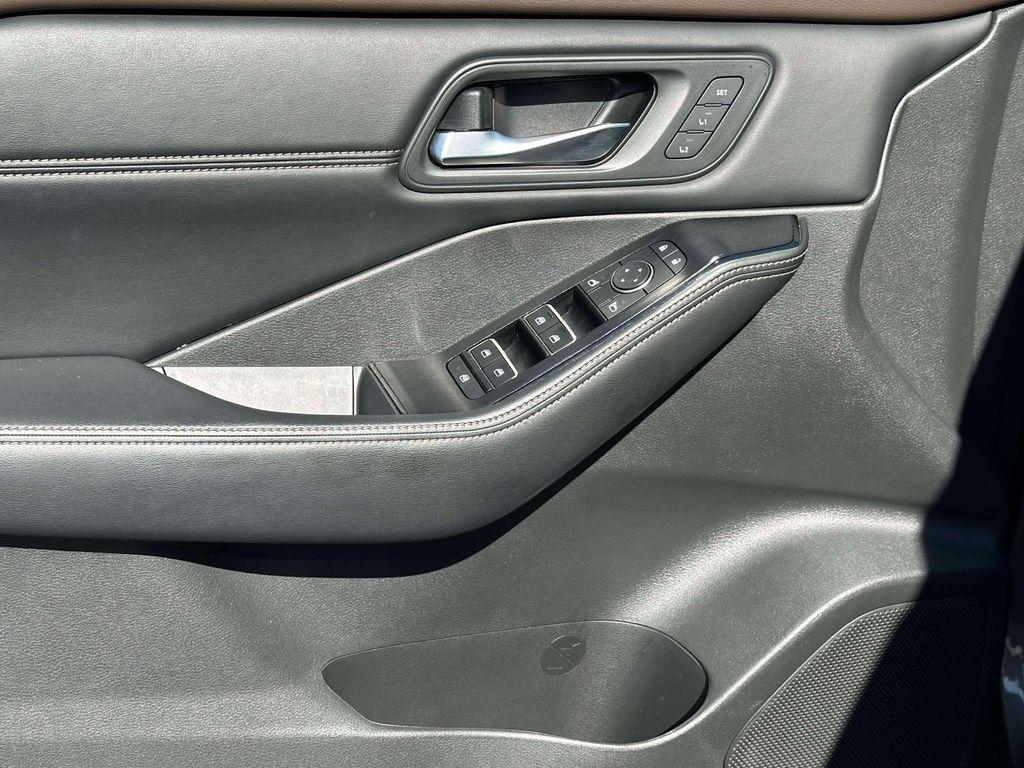 used 2022 Nissan Rogue car, priced at $21,995