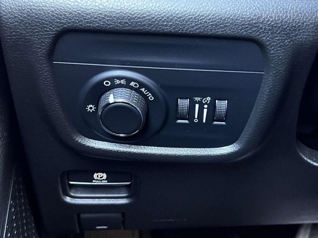 used 2023 Jeep Grand Cherokee car, priced at $20,995