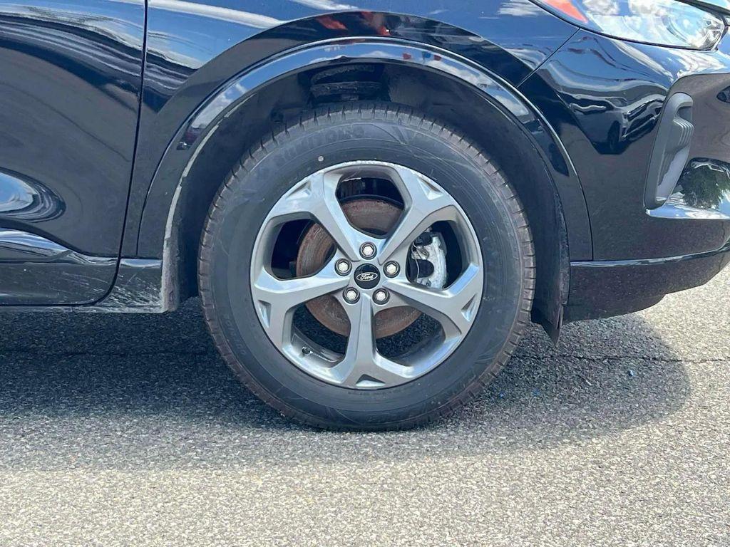 used 2024 Ford Escape car, priced at $20,995