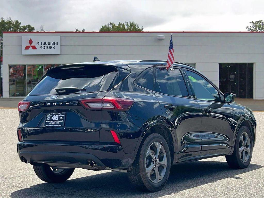 used 2024 Ford Escape car, priced at $20,995