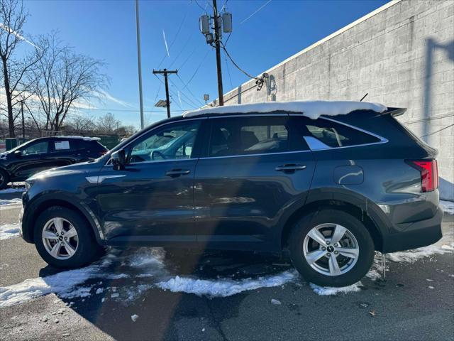 used 2023 Kia Sorento car, priced at $19,995