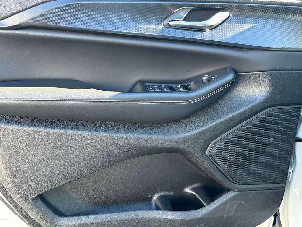 used 2023 Jeep Grand Cherokee L car, priced at $24,995