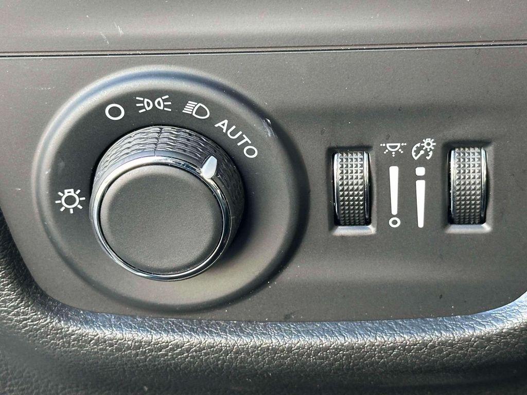 used 2023 Jeep Grand Cherokee L car, priced at $24,995